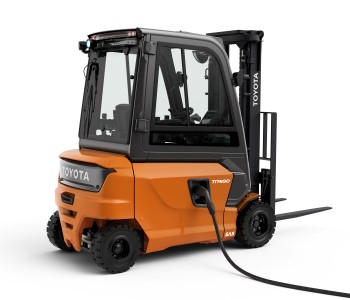 Ηλεκτρικό περονοφόρο ανυψωτικό 4 τροχών Toyota Traigo48 με φορτιστή Li-ion