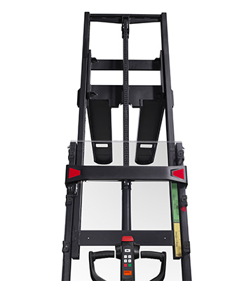 BT Tyro Stacker ιστός