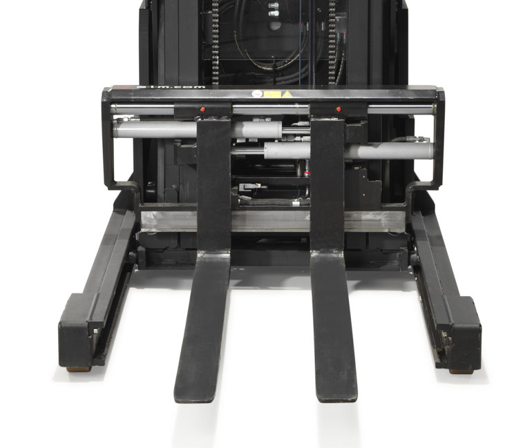 Toyota BT Staxio SPE120XR με ρυθμιστή θέσης πιρουνιού